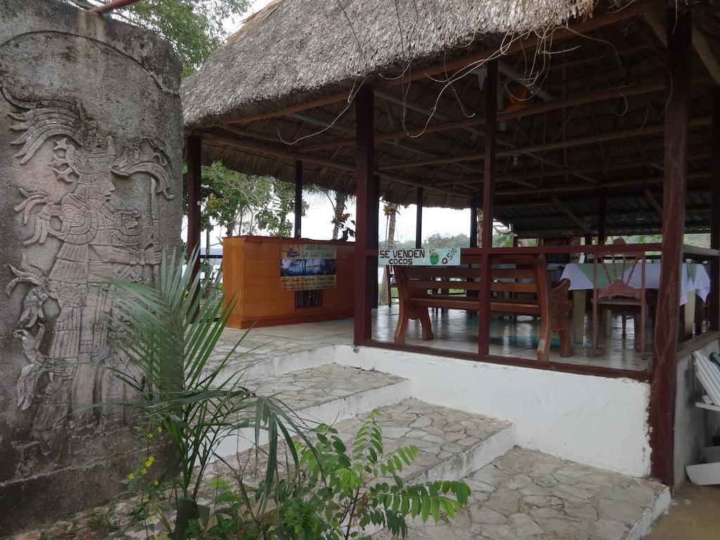 Hotel Santa Barbara Tikal Flores Ngoại thất bức ảnh